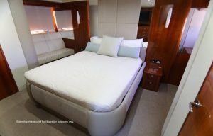 2010 Riviera 5800 Sports Yacht For Sale Sydney NSW Australia 8