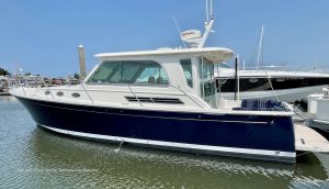 Used Boats for Sale in Sydney - 2009 Back Cove 37 1