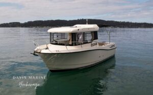 Arvor 675 Sportsfish bow view showing the wheelhouse and foredeck